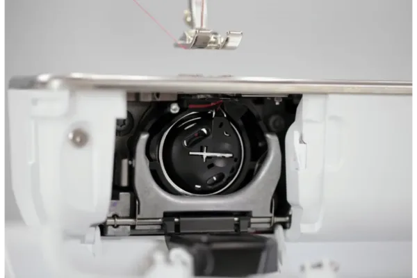 bernina-b770-04